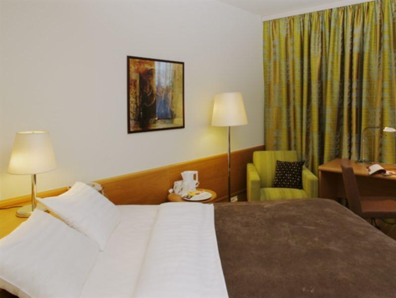 Holiday Inn Turku Esterno foto